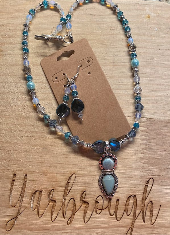 Gemstone drop necklace