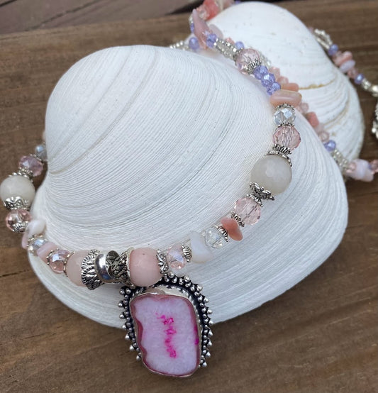 Rose quartz Druzi gemstone necklace and earring set